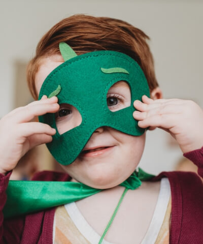 A kid participated in Fancy dress competition at play school